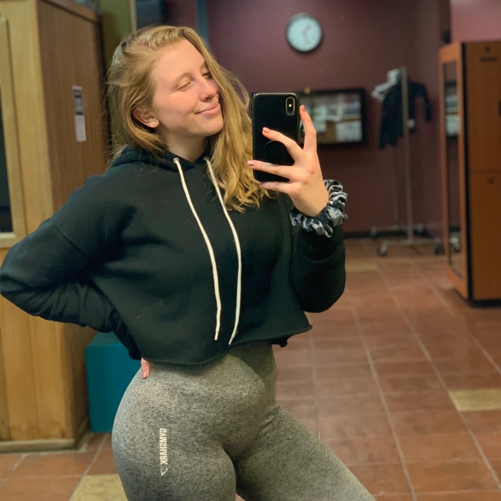 Meet your Posher, Sierra